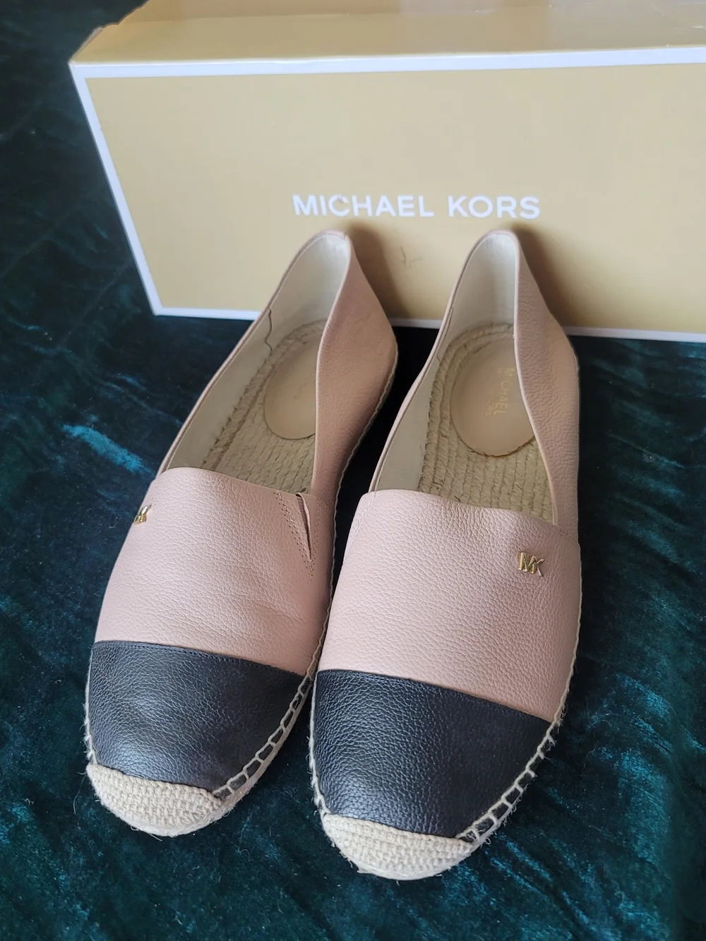 MICHAEL Michael Kors Two-Tone Espadrille Flat - Black & Blush